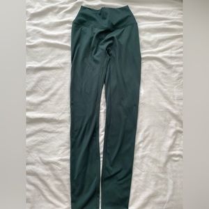 Original Crop Shop Boutique Scrunch Leggings